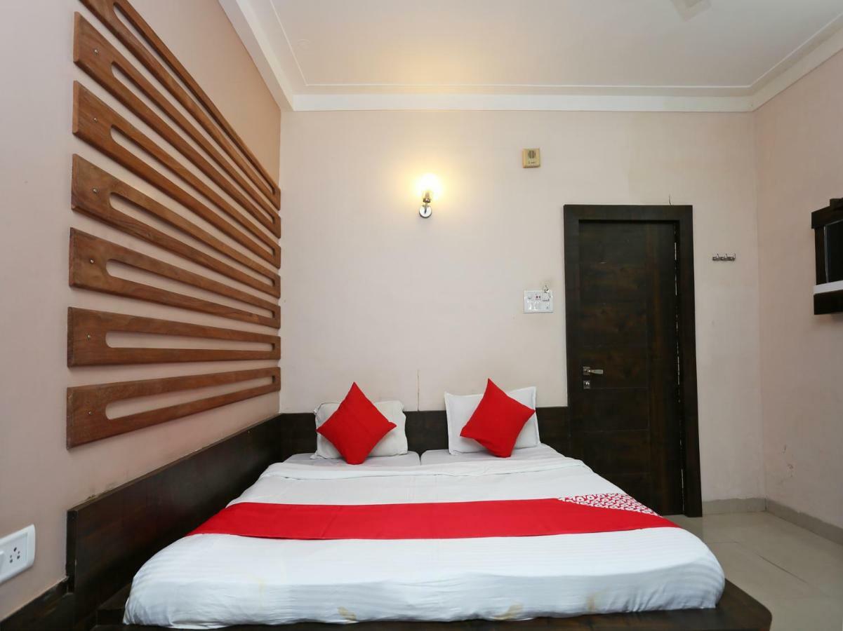 Oyo 29724 Hotel Kokila Resort Jabalpur Exterior foto